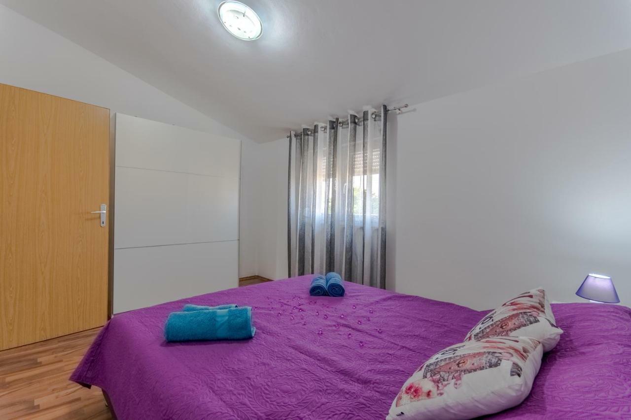 Apartment Alice Pula Exterior foto